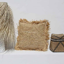 Load image into Gallery viewer, Straw Raffia Pillow